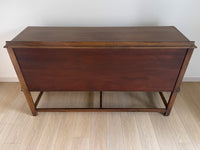 Vintage 1920s Berkey and Gay Sideboard Buffet Server Table - Jacobean Style The sideboard is supported by Baroque-style turned legs along the front with bun feet. It has a small backsplash on the backing.