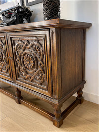 Vintage Carved Floral Design Jamestown Lounge Company Colonnade Collection Buffet Console Sideboard Table Solid Feudal Oak - Circa 1930s.