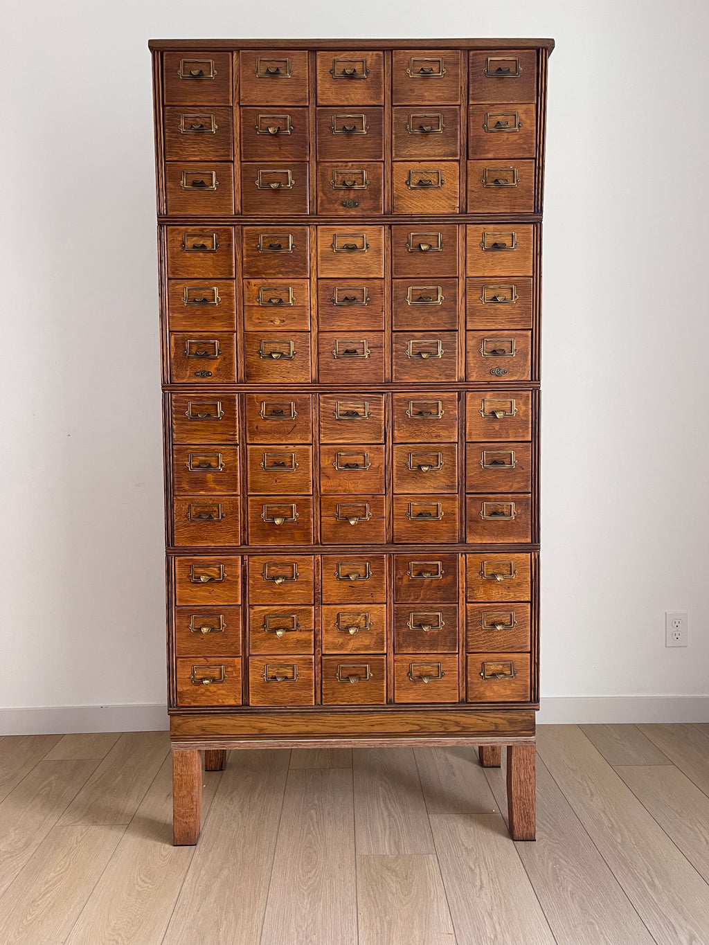 **SOLD** Antique 1900s Yawman Erbe 60 Drawer Library Card Catalog Qu